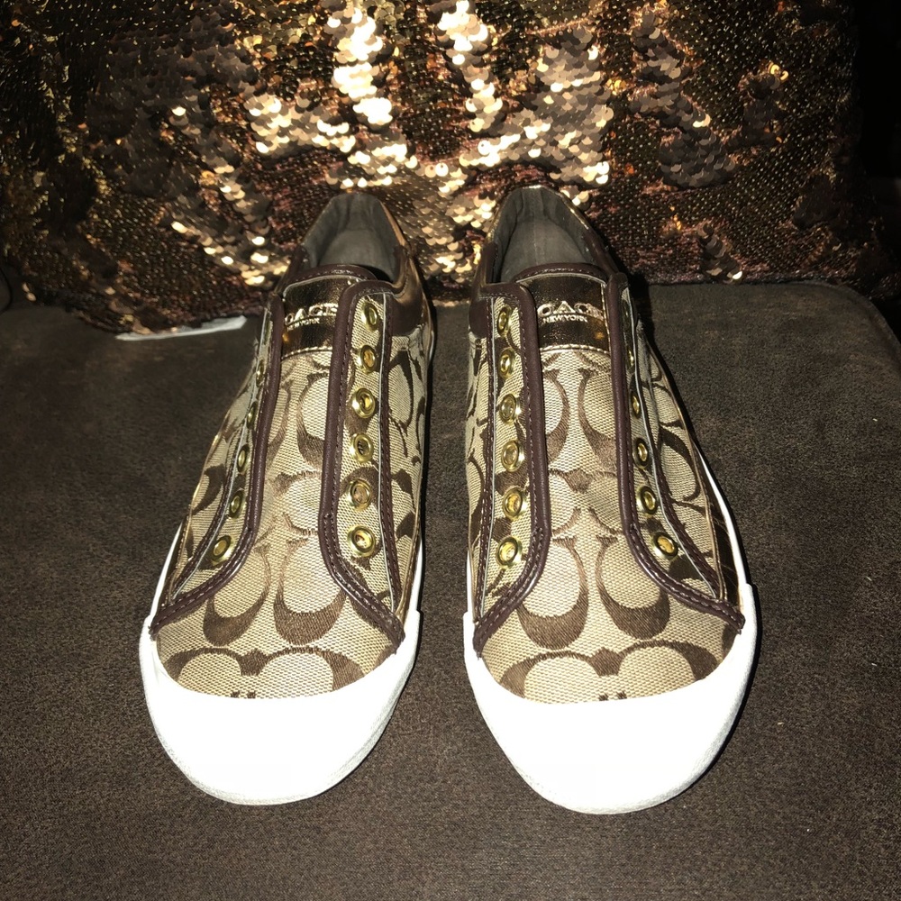 Coach snickers size 6.5
